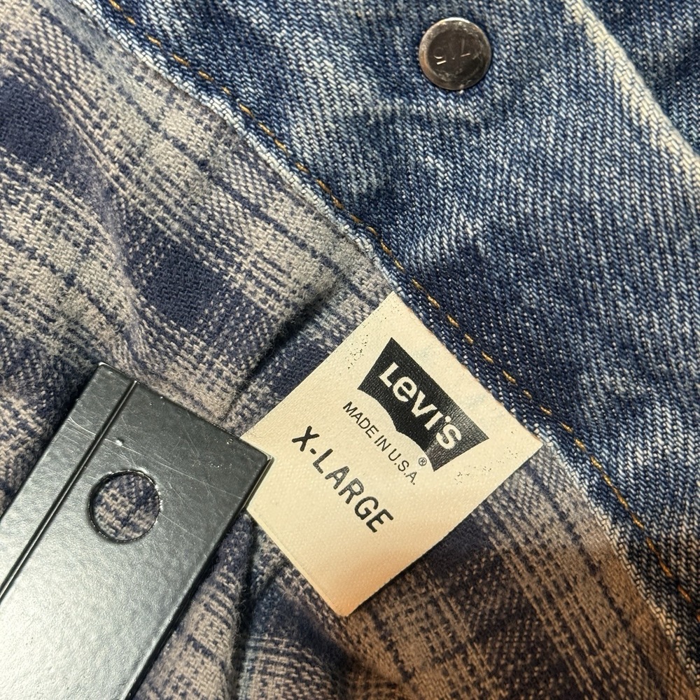 Vintage Levi's Plaid Lined Denim Trucker Jacket XL Made in USA 70699 Blue - Picture 8 of 13